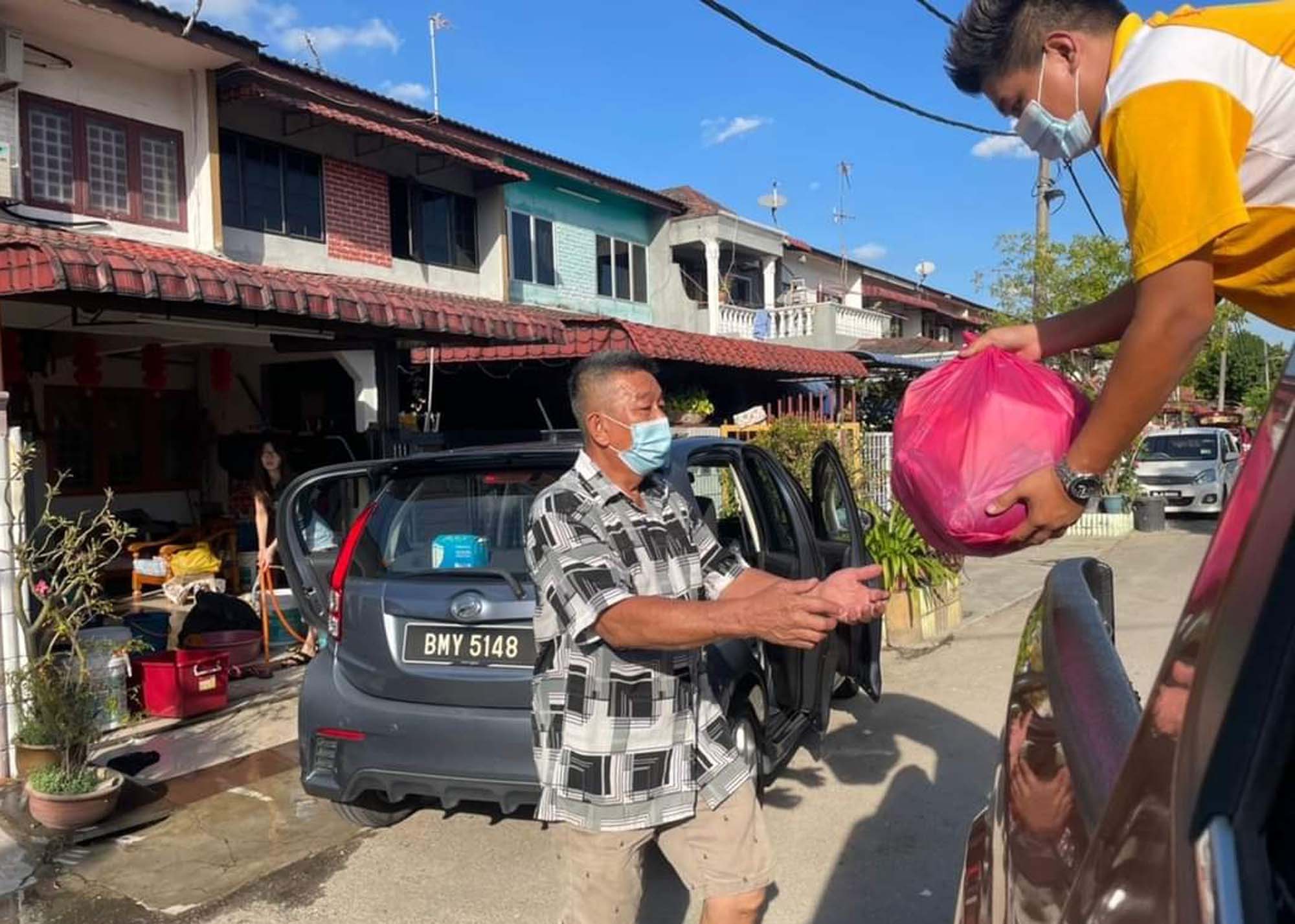 全国版/暖势力/主文∕曼绒治安自救会 班台志愿消防队联合跨州救灾