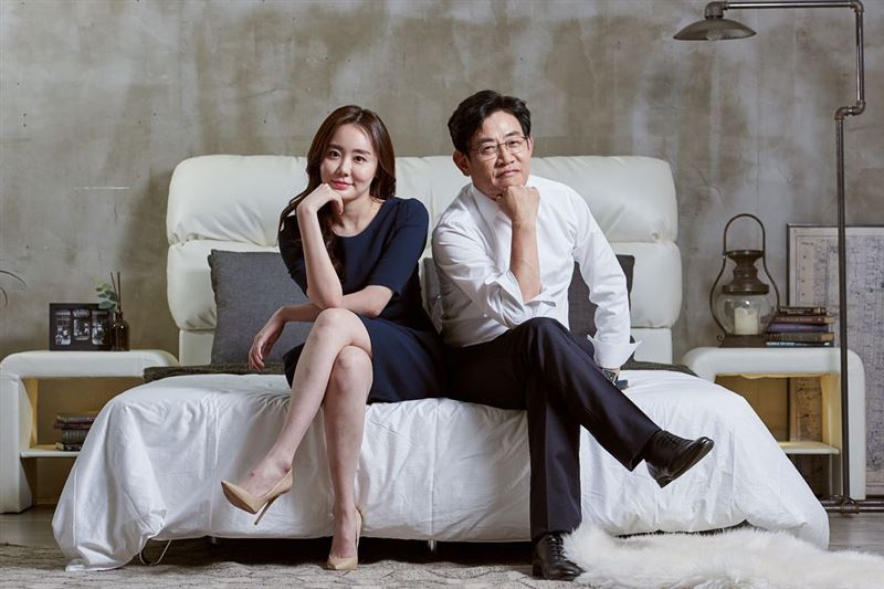 刘在石确诊前婉拒出席婚宴 网赞爆:避免大群聚