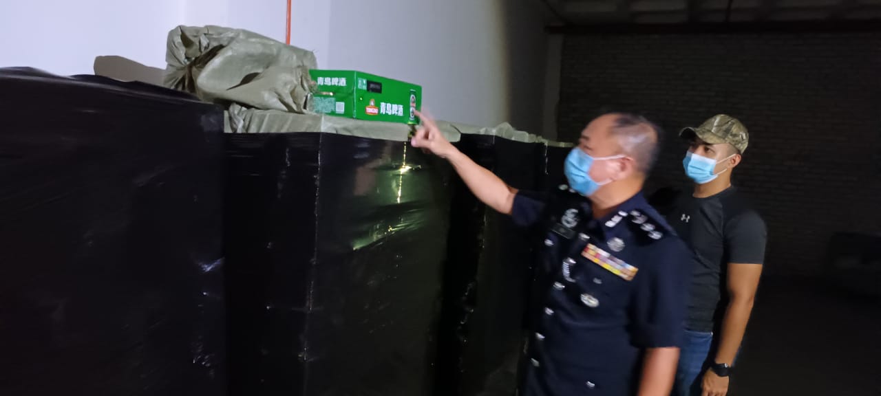 取代///冼都警方破获膺制洋酒及逃税啤酒集团