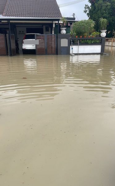 图辑/巴生世纪大水灾来得太突然 居民纷纷措手不及