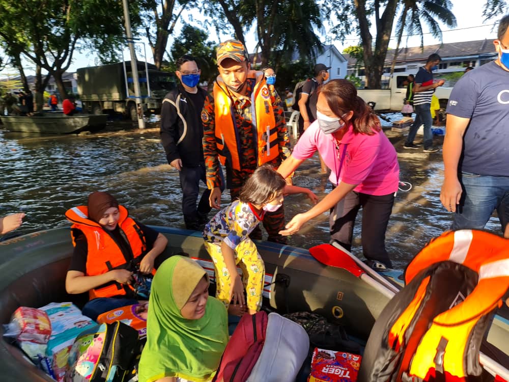 大都会-专栏:慧语玲声/雪州世纪大水灾