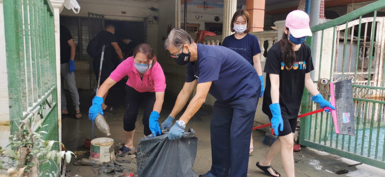 大都会-专栏:慧语玲声/雪州世纪大水灾