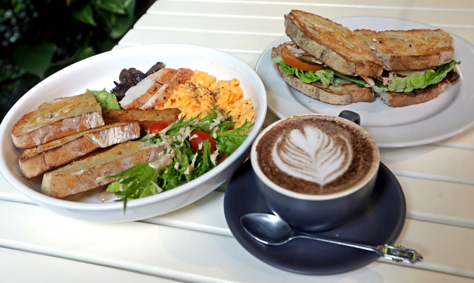 大都会-疫起出游/赛城