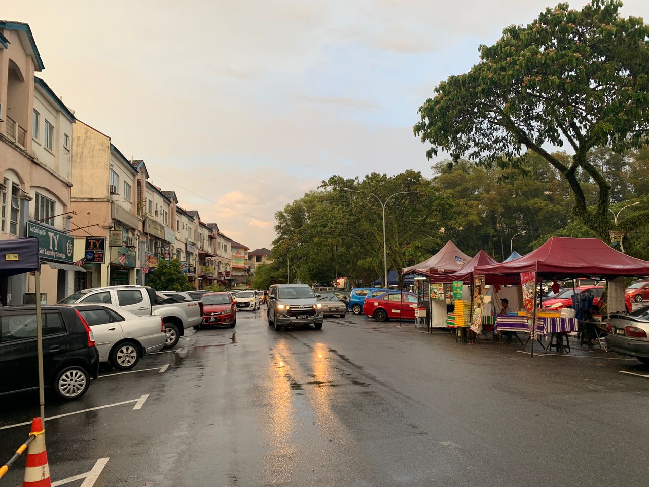 大都会:70路边档迁往中央公园解塞/4图