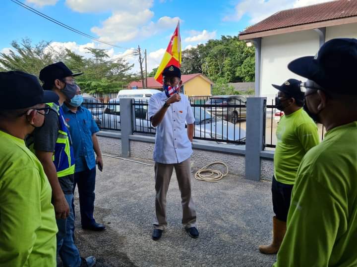 大都会/加影市议会发10令吉的门牌税优惠券给首万名电子系统缴交一年门牌税的业主