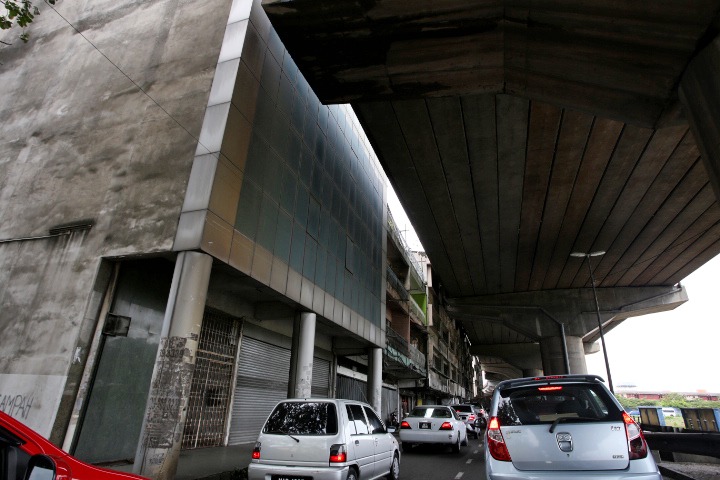 大都会封面/陈国伟及佑路商民抗议行动/9图