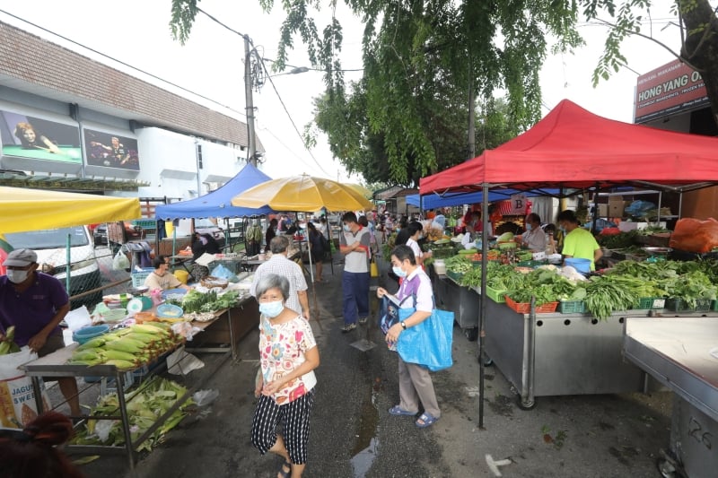 大都会/电访余保凭-甲洞卫星市巴刹20日营业/2图