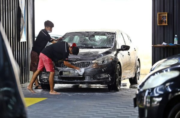 大都会/ME03头/走访武吉拉惹修车厂