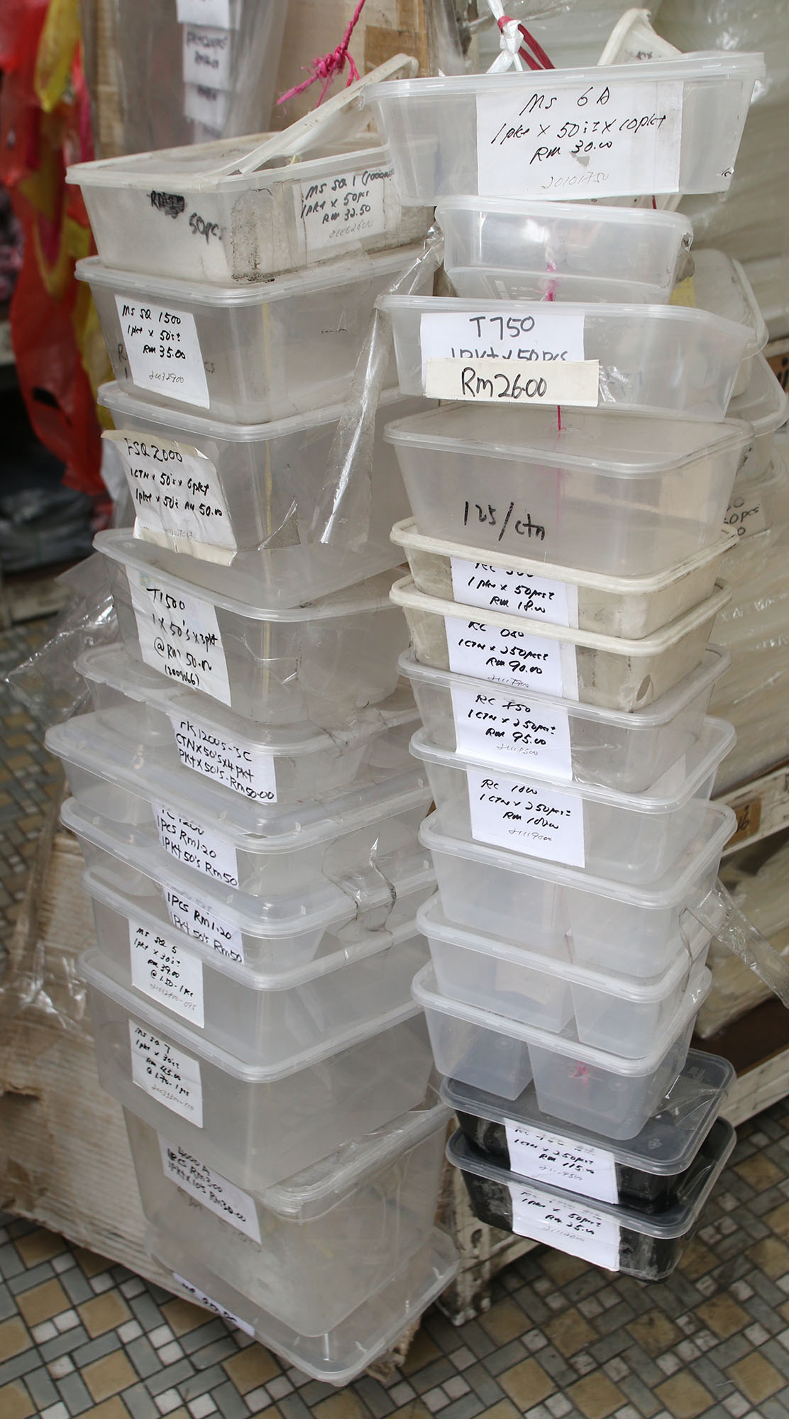 大霹雳时事焦点/原料缺货价格步步涨 食品袋子塑胶饭盒起10至20%