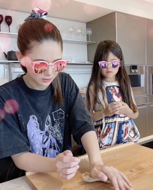 女儿开3条件许愿圣诞礼 周董打趣送白老鼠