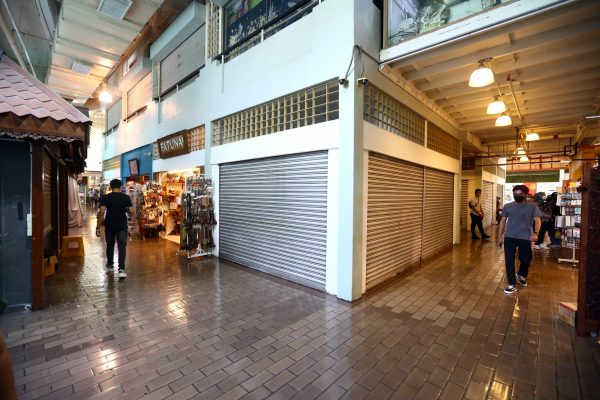 封面-大都会/中央艺术坊的人潮/12图