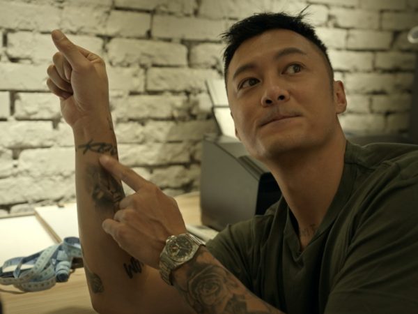 将挚爱刺上身 余文乐曝光背后故事落泪