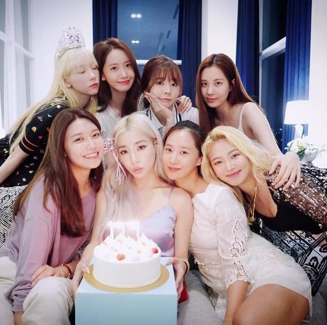 少女时代照片引热议 网民傻眼:Jessica又不是罪犯