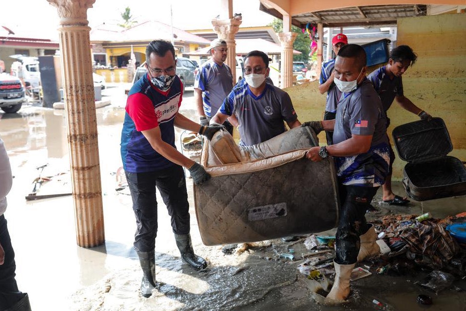 巫青团团长阿斯拉夫