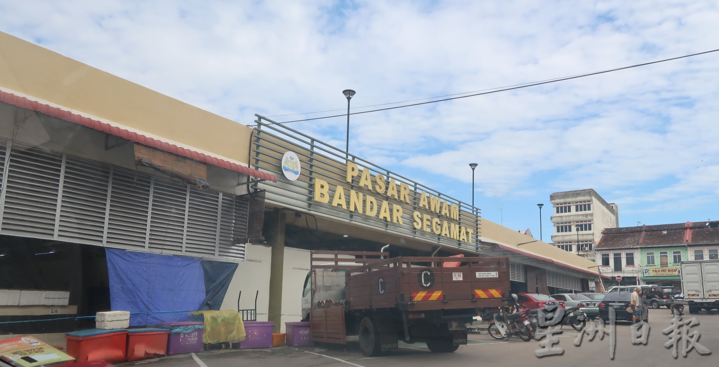 **已签发(请置头条)**柔︰第三版次头:业者员工每周检测,昔巴刹新制防疫