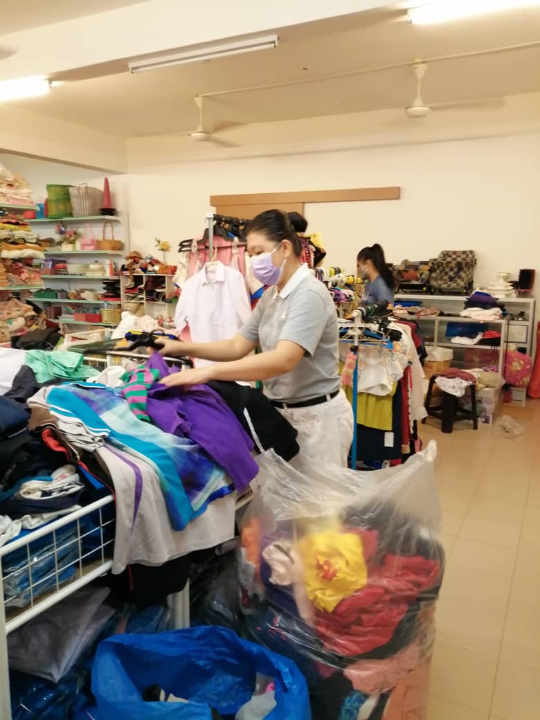 **已签发(请置头条)**柔:封面:善心美事:既环保也造福;惜福区,为物品寻找下一任主人