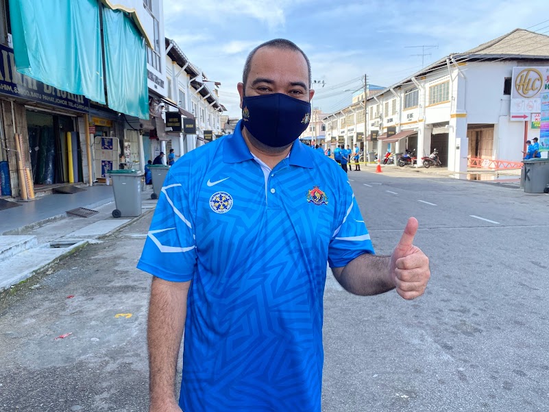 **已签发（请置头条）**柔：第三版头条：峇市会首次在老街办无碳日活动，系列活动推广“低碳城市”理念