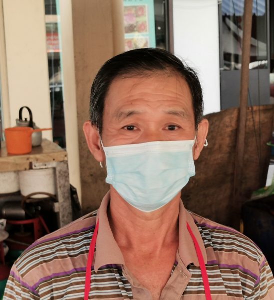 **已签发(请置头条)**柔:第二版头条:峇市会另觅适当营业地点,贪吃街小贩最快半年后搬迁