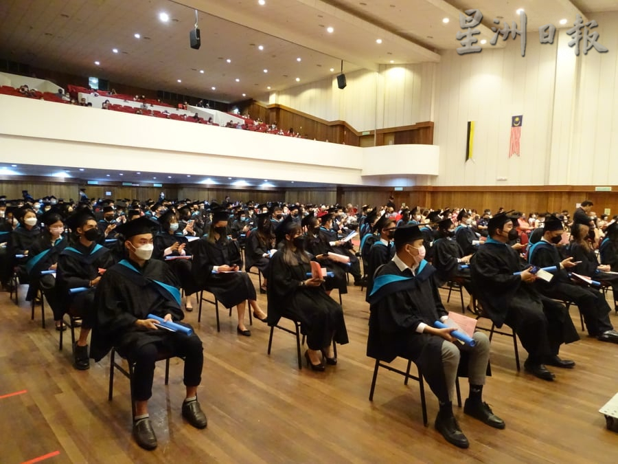 廖中莱:拉大即将升格大学 10年计划成区域顶尖大学