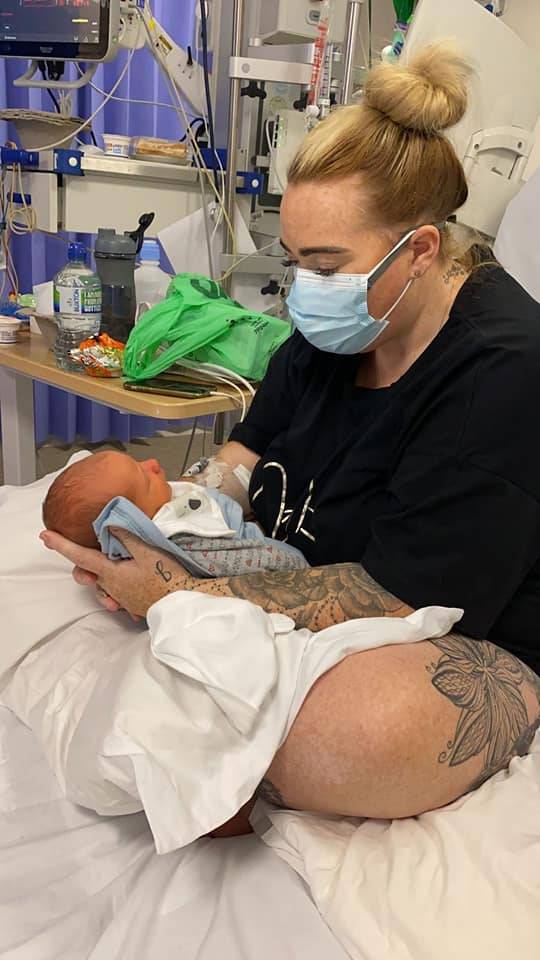 怀孕拒打疫苗染疫 30岁女子与儿相处不到1周就天人永隔