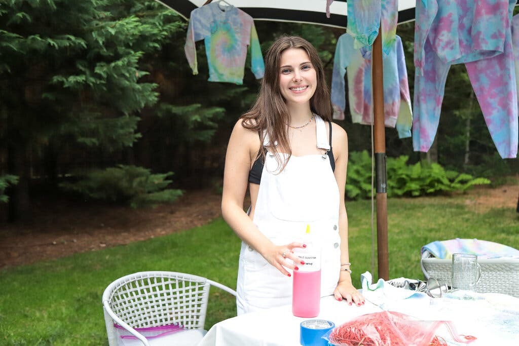 拼盘回顾 “疫”外生机/疫情下催生的新兴趣爱好成挣钱工具 挣钱的业余爱好