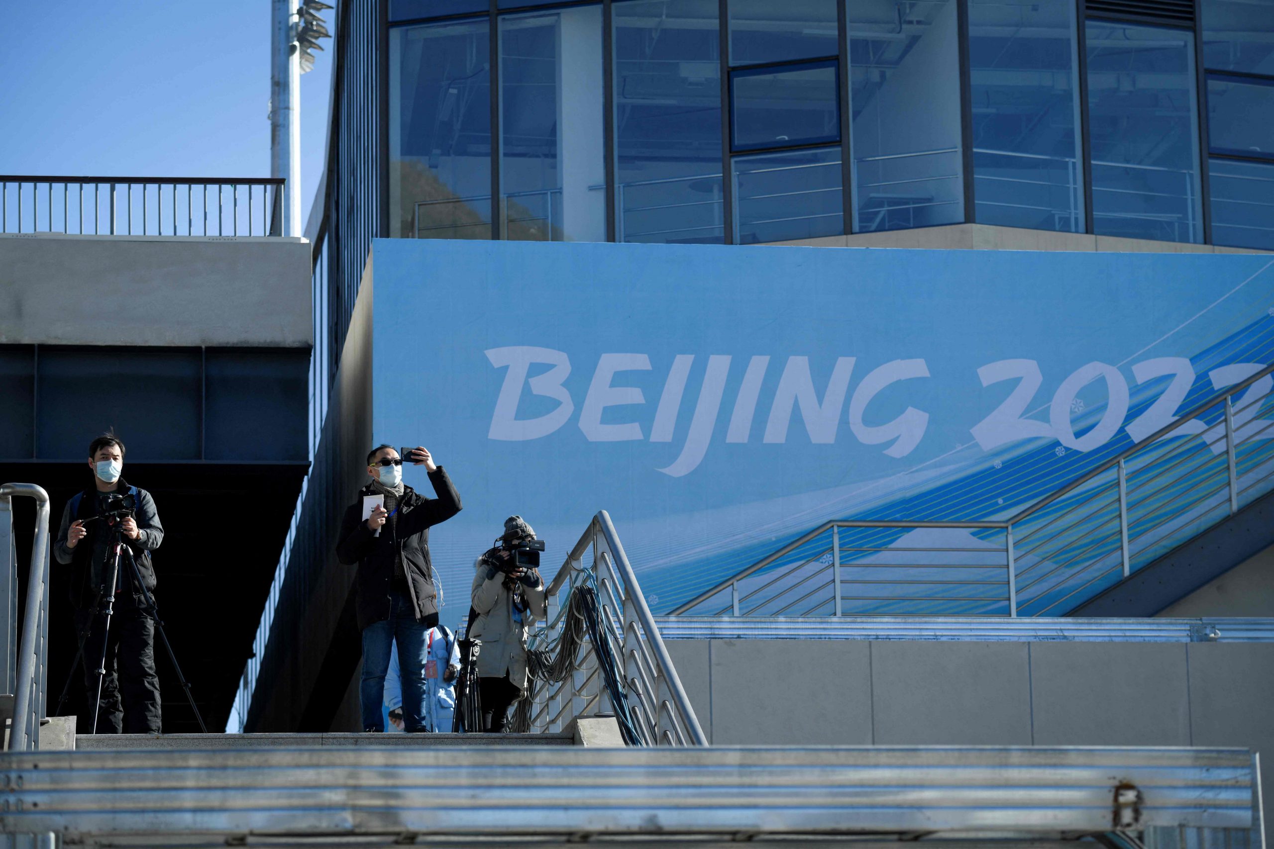 日本与英美同一阵线“抗中” 宣布不派官员参加北京冬奥