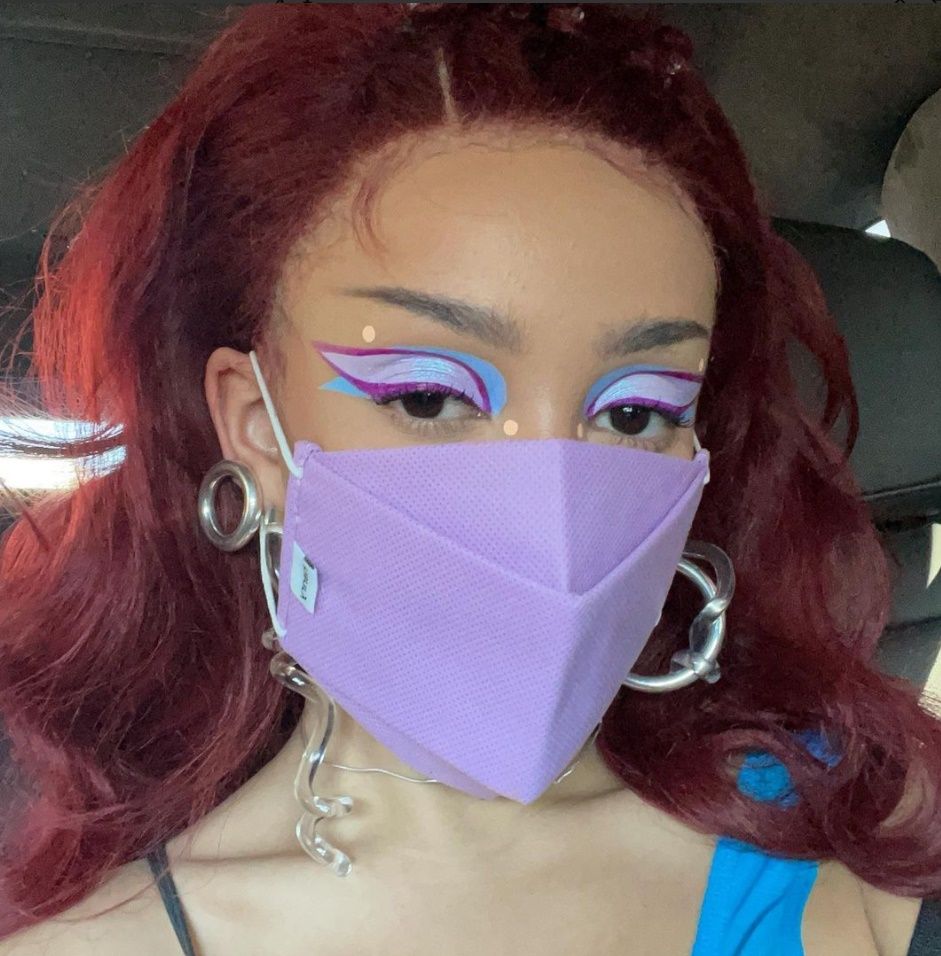 曾讽冠病是小感冒 歌手Doja Cat二度确诊巡演喊卡