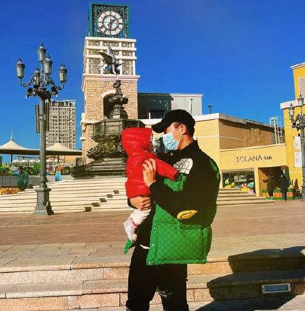 杜淳晒全家福遭咒 怒回怼:恶毒的女人没好下场!