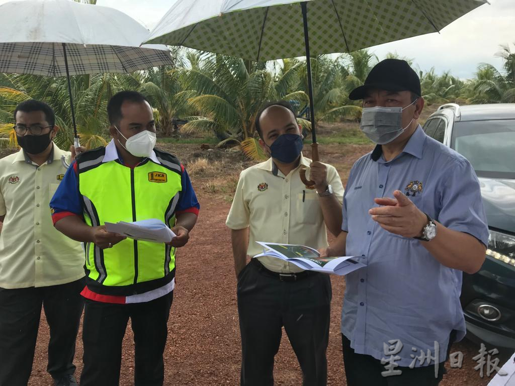 柔：新闻：东甲县3甘榜将兴建道路，方便村民出入