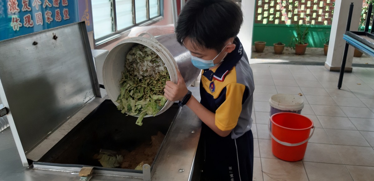 柔:新闻:柔学校资源回收赛颁奖礼,宽柔二小夺总冠军