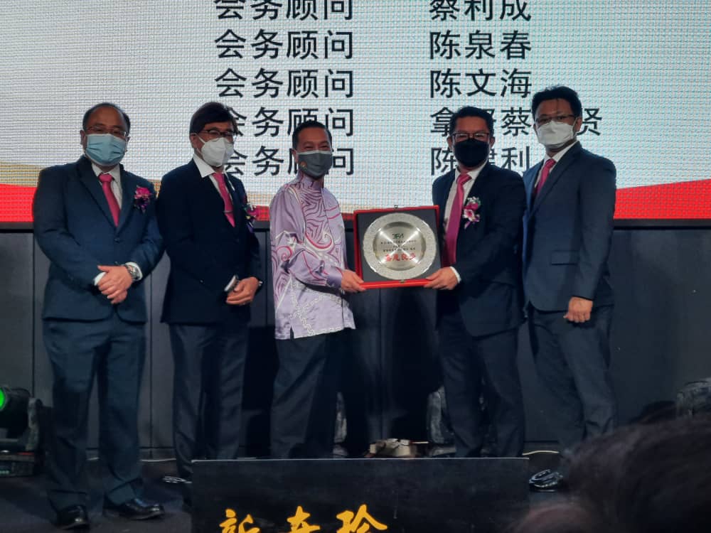 柔:新闻:黄友欢:家具业缺工业用地劳工 促政府减申请繁文缛节