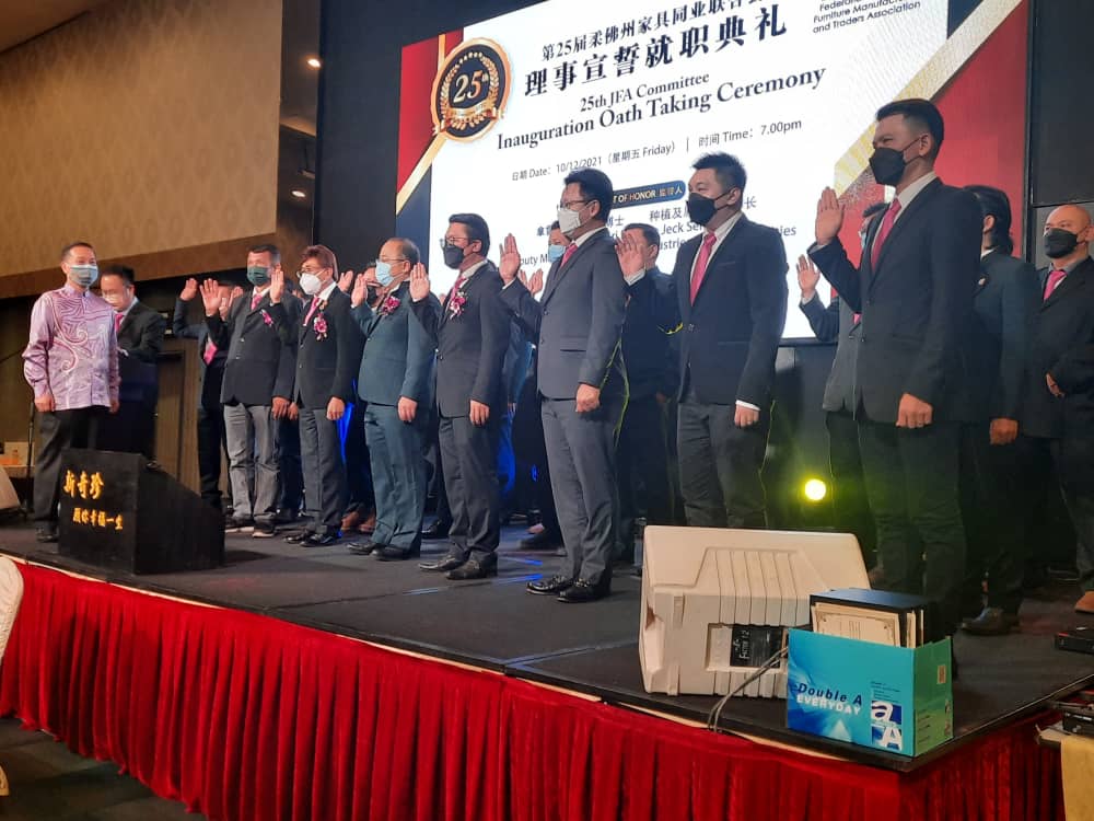 柔:新闻:黄友欢:家具业缺工业用地劳工 促政府减申请繁文缛节