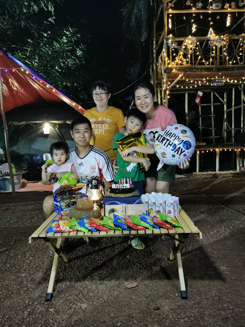 柔:时尚记事簿:(12月25日见报)融入大自然探索,亲子露营增进亲子关系