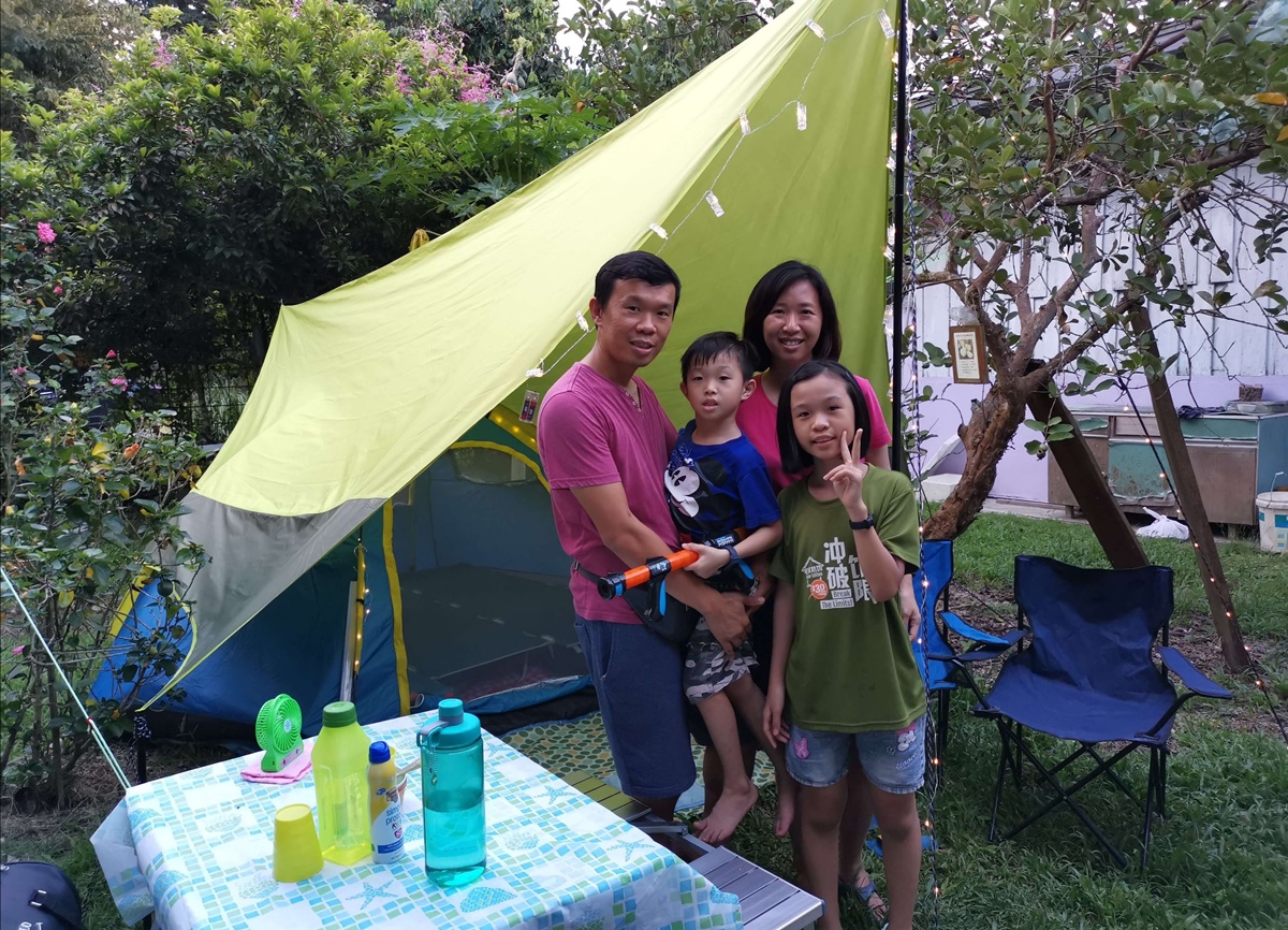 柔:时尚记事簿:(12月25日见报)融入大自然探索,亲子露营增进亲子关系