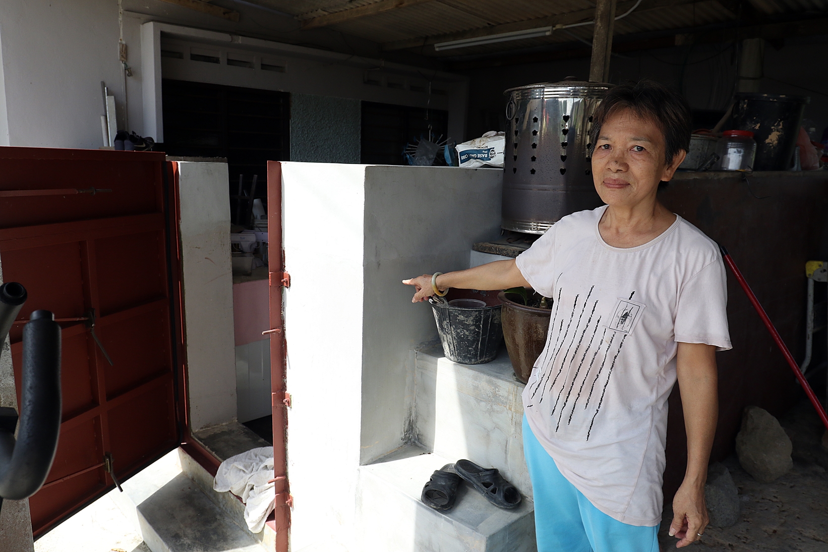 柔:特稿:年底或迎强降雨 柔南居民备战防灾