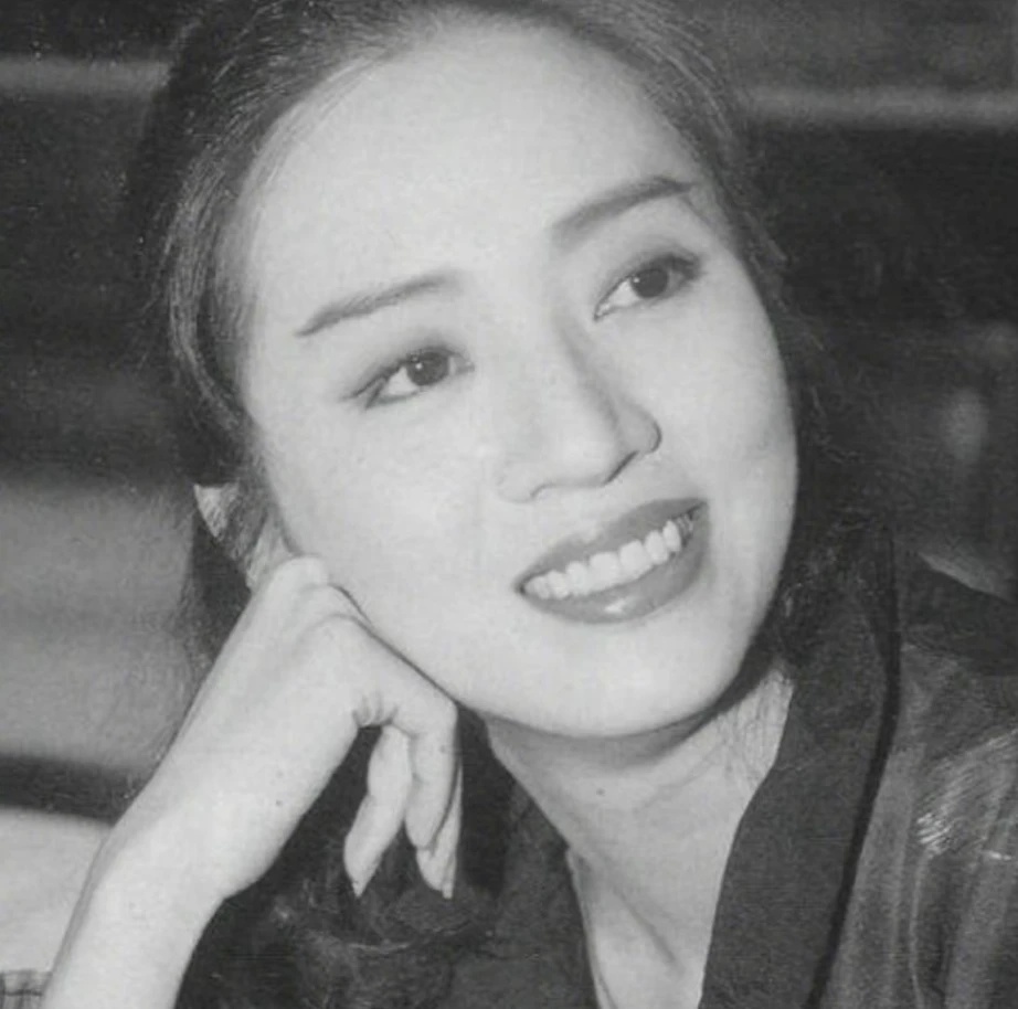 梅艳芳忌日 袁咏仪连续11年发文悼念