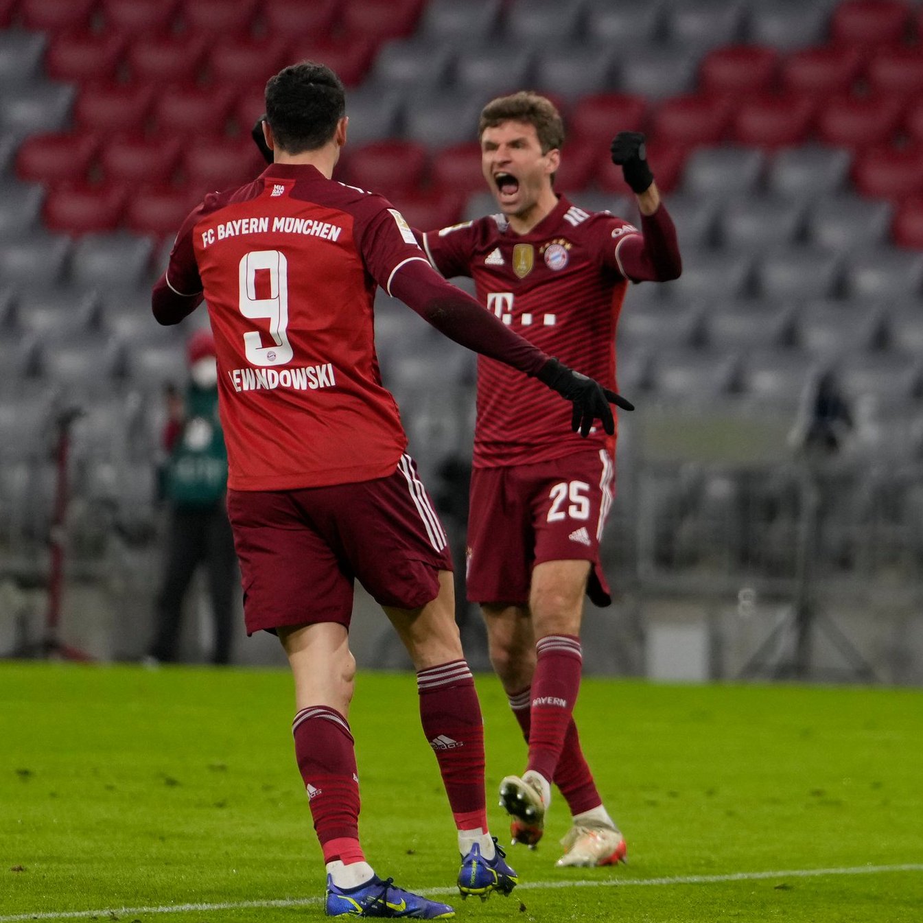 欧足总球会排名 拜仁力压群雄居首