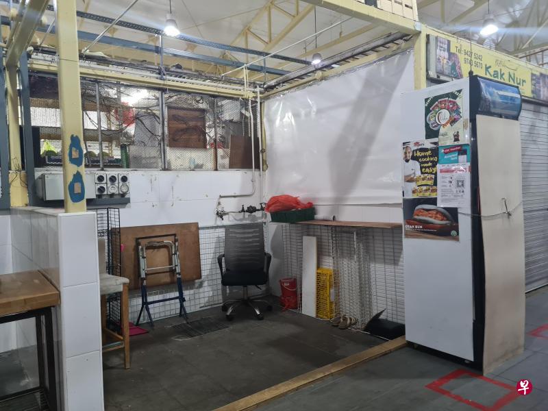 水果摊6月空置至今 一人花5元6角标获