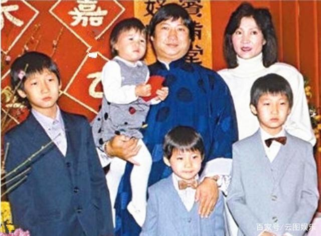 洪金宝韩裔原配曝光 颜值气质不输高丽虹