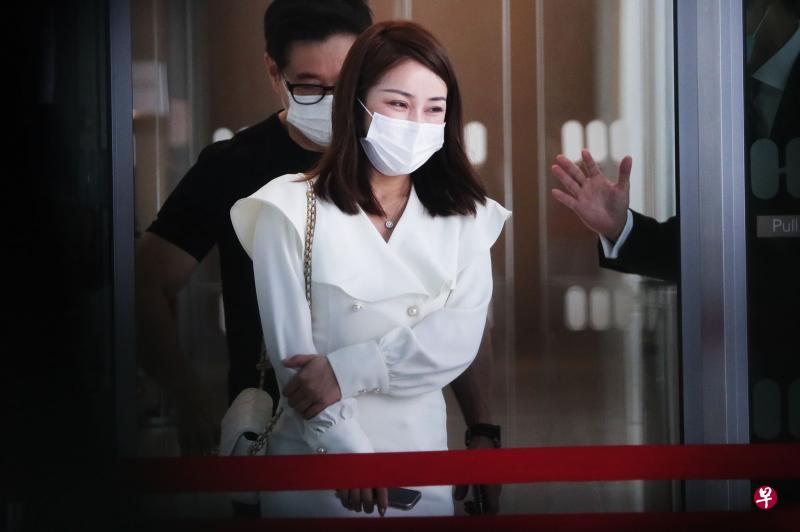 涉20次没戴口罩 狮城女老板被控