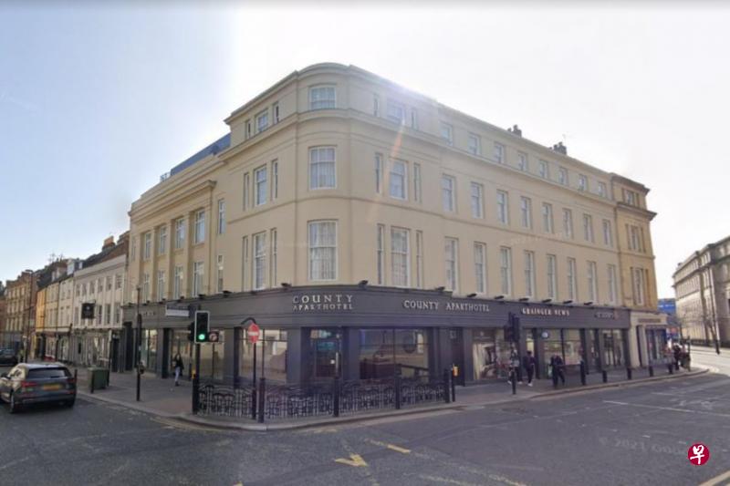 狮城商涉英国杀妻案 三名儿子首度发声