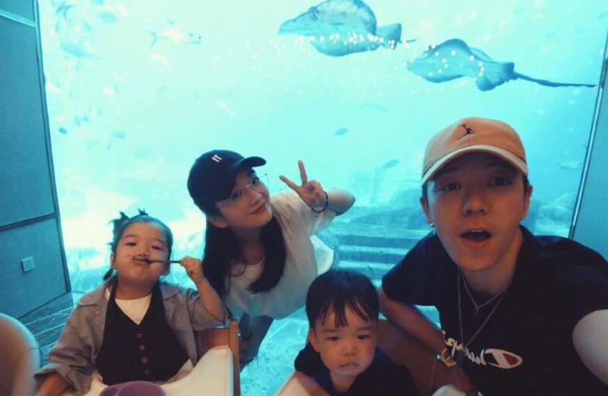 王栎鑫发新歌被吐槽 呛“离婚的男人该死吗”