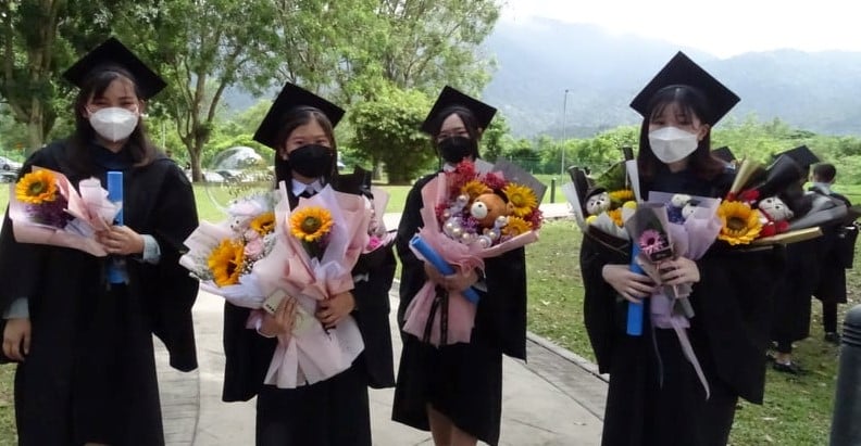 社区学校/拉大金宝分校举办实体毕业礼 2天共1058毕业生参与