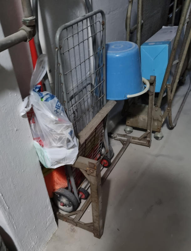 组屋翻新邻居反目 床架越界吵架报警