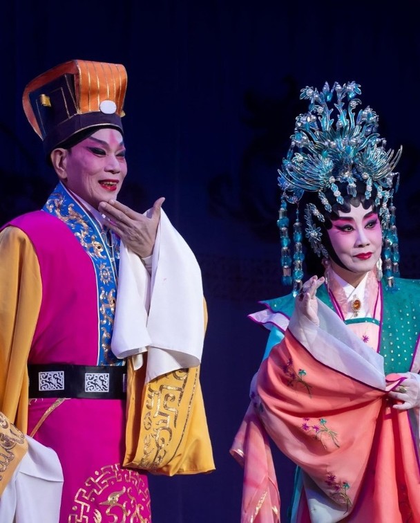 罗家英高台跃下发生意外　汪明荃惊吓一场	