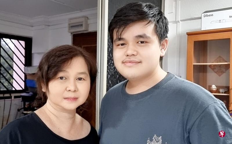 获准延迟入伍 孝子捐肝救母