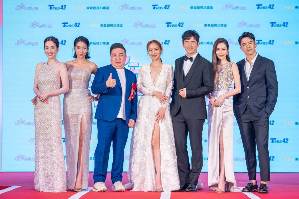 董至现身变脸 鼻子大一号眼浮肿