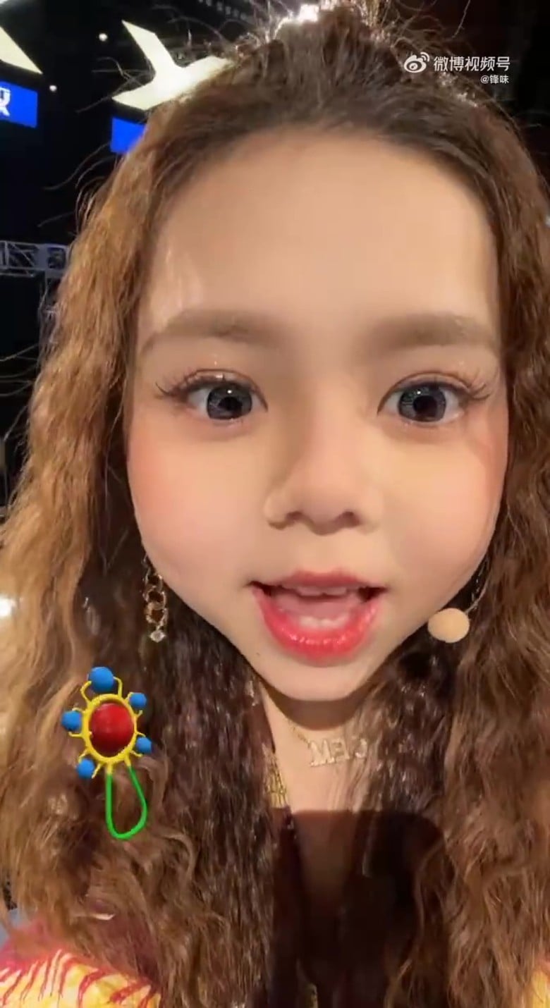 谢霆锋基因超强 “返老还童”撞脸儿子Quintus