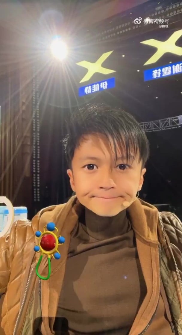 谢霆锋基因超强 “返老还童”撞脸儿子Quintus