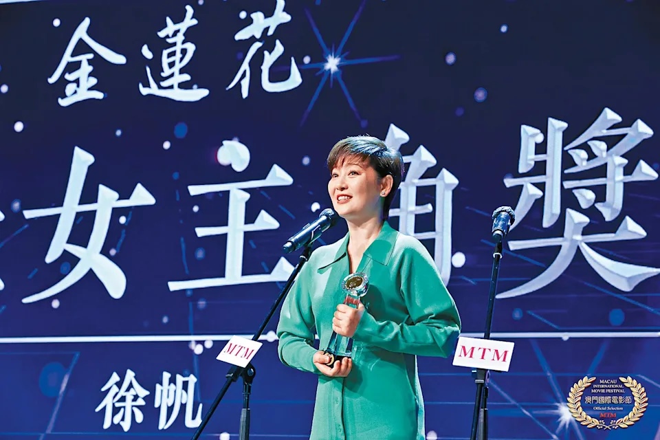 谢霆锋封澳门影帝　代陈木胜领导演奖感触